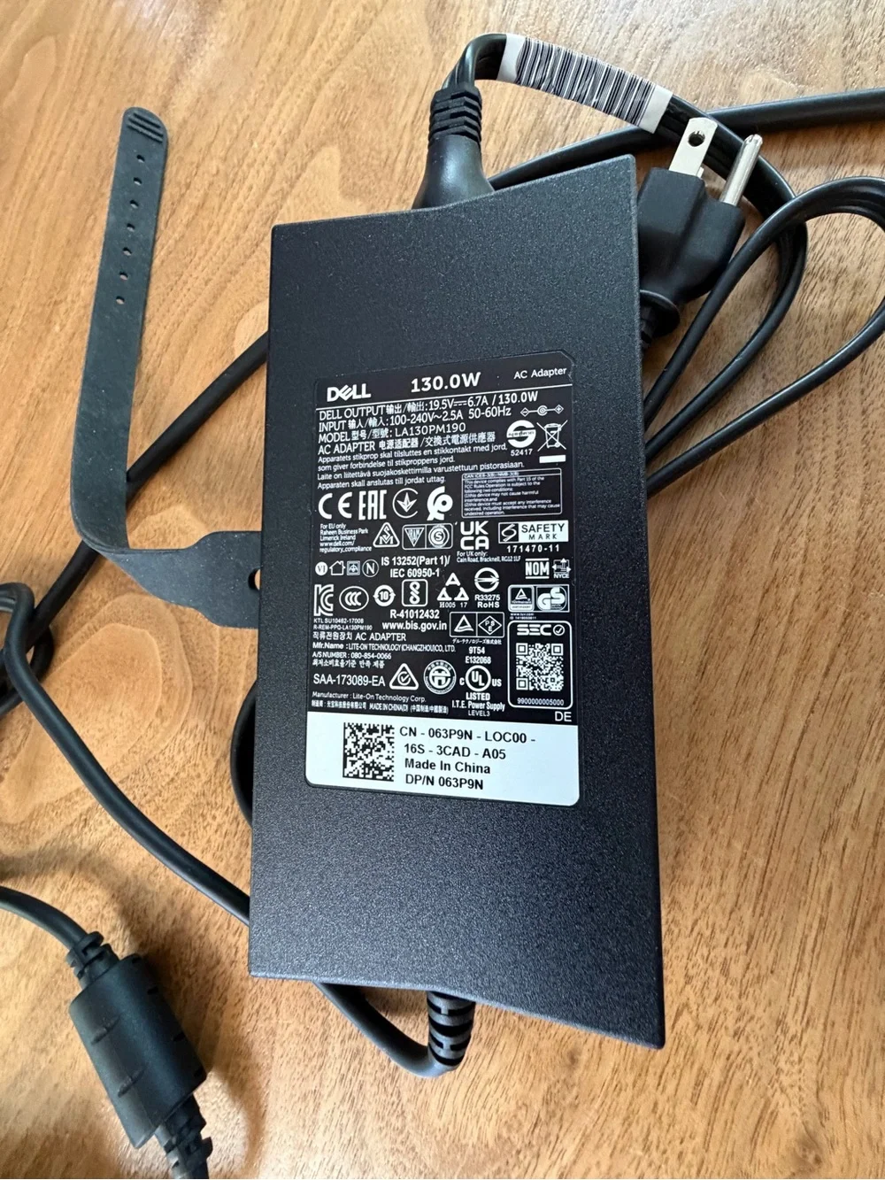 Dell Black USB-C Docking Station with Power Adapter